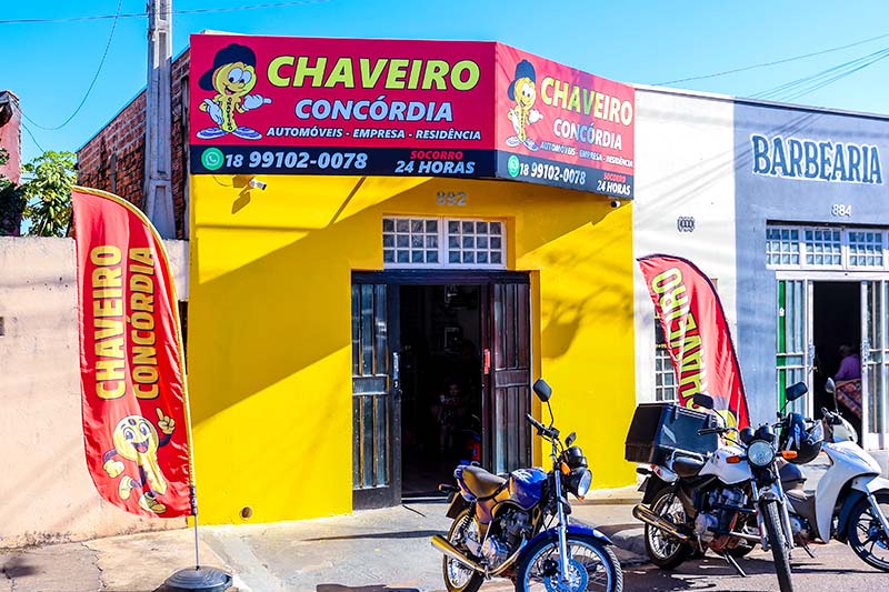 Fachada da loja Chaveiro Concórdia, aberta 24 horas
